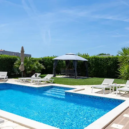 Sunny Garden Lux * Спліт